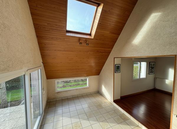 Maison à vendre à Landivisiau de 127 m2 -7 pièces, 4 chambres