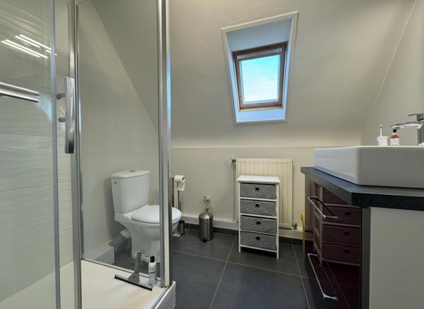 Maison à vendre à Landivisiau de 127 m2 -7 pièces, 4 chambres