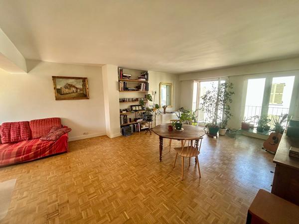 Appartement Poissy 4 pièce(s) 334 000 € **  - Référence  9320