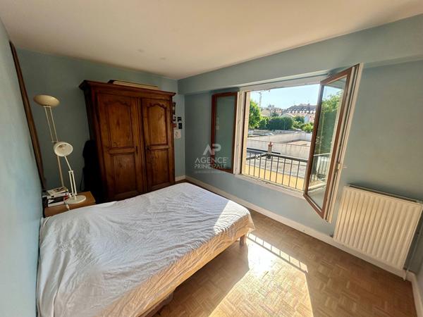 Appartement Poissy 4 pièce(s) 334 000 € **  - Référence  9320