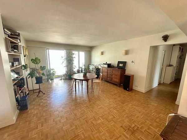 Appartement Poissy 4 pièce(s) 334 000 € **  - Référence  9320