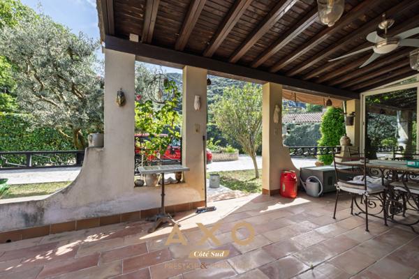 Maison Provençale au Pied du Luberon