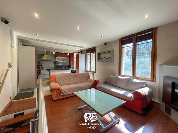 T3 atypique sur 2 niveaux avec espace indépendant – 83 m² Annecy