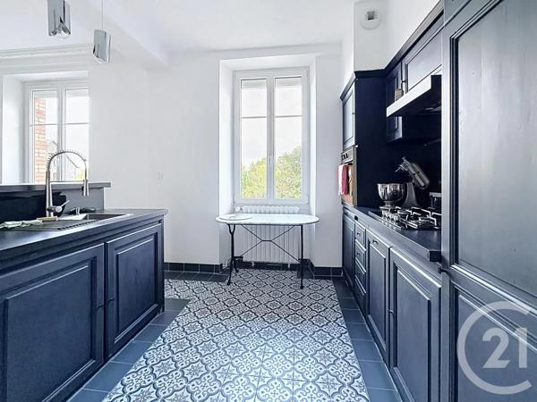 Maison à vendre  5 pièces - 125,72 m 2   LOUVERNE  - 53