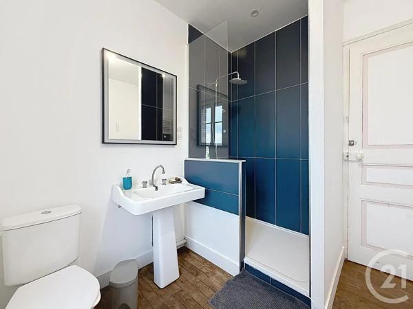 Maison à vendre  5 pièces - 125,72 m 2   LOUVERNE  - 53