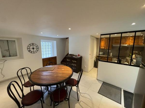 Maison mitoyenne 1 côté Plouigneau 72 m²