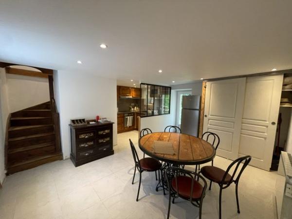 Maison mitoyenne 1 côté Plouigneau 72 m²