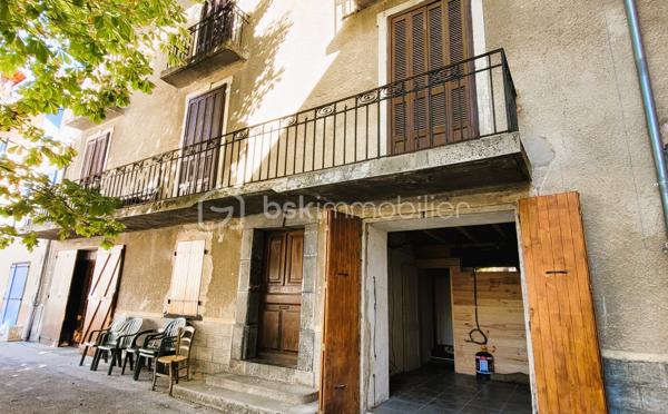 Immeuble mixte de 230 m²