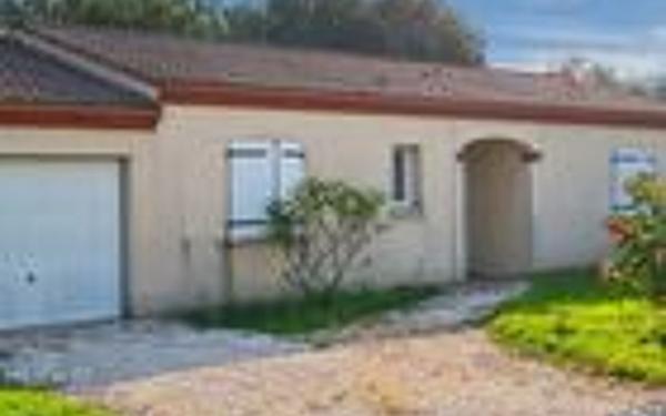 Maison à vendre    4 pièces • 88 m2 Roquefort