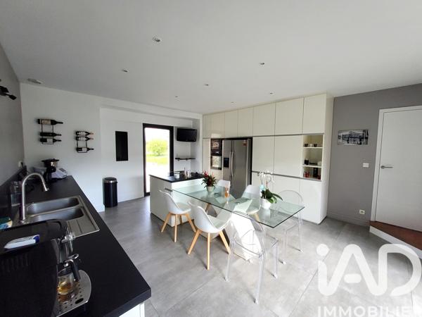 Maison à vendre 8 pièces 373 m² Écouflant