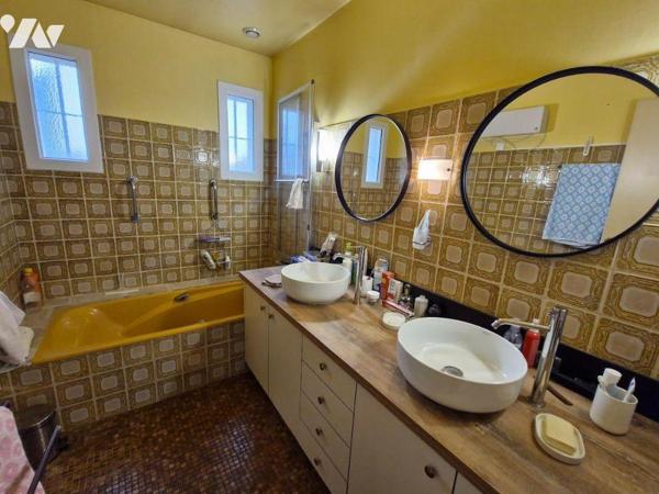 Maison à Vendre à Cesson-Sévigné (35510) en Ille-et-Vilaine (35)

Cette maison offre une surf...