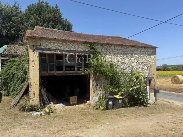 Proche Duras et Eymet- Maison en pierre de 4 chambres avec dépendances
