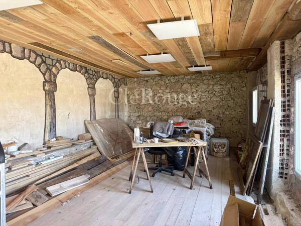 Proche Duras et Eymet- Maison en pierre de 4 chambres avec dépendances