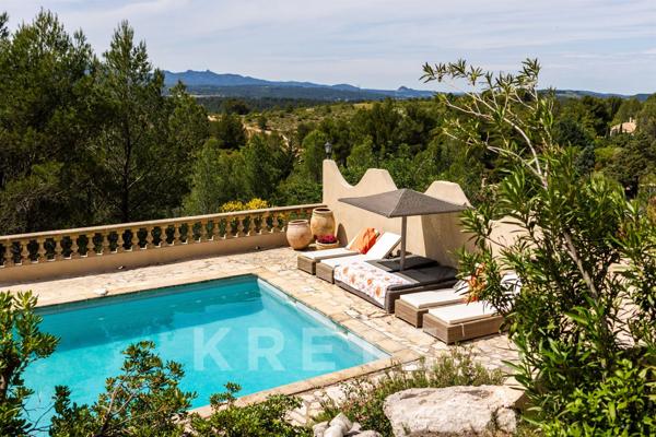 Exclusivité. Propriété d’exception de 235 m2, vue panoramique, aux portesd’Aix-en-Provence