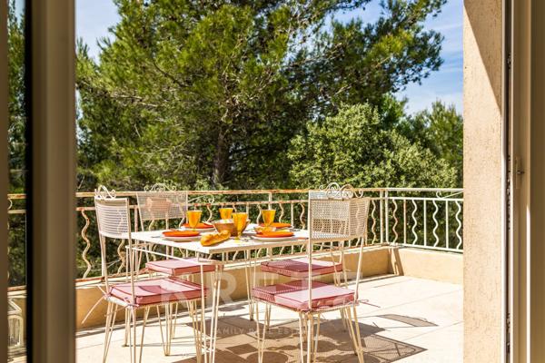Exclusivité. Propriété d’exception de 235 m2, vue panoramique, aux portesd’Aix-en-Provence