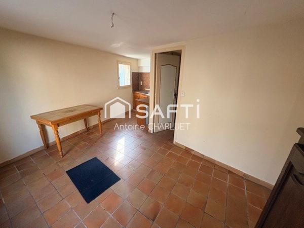 Maison de bourg de 121m² - (Appartement + T2)