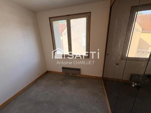 Maison de bourg de 121m² - (Appartement + T2)
