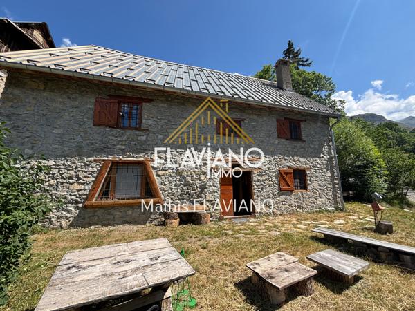 BERGERIE RÉNOVÉE - HAMEAU AUTHENTIQUE Uvernet-Fours (04400)