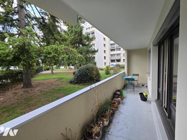 PROCHE DE LA GARE RER C D'ATHIS MONS