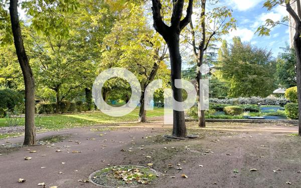 Appartement à vendre    2 pièces • 48,81 m2 Antony