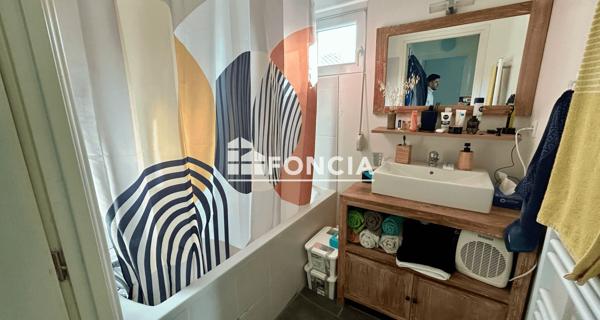 À vendre Appartement 3 pièces 63 m² - Pertuis 84120