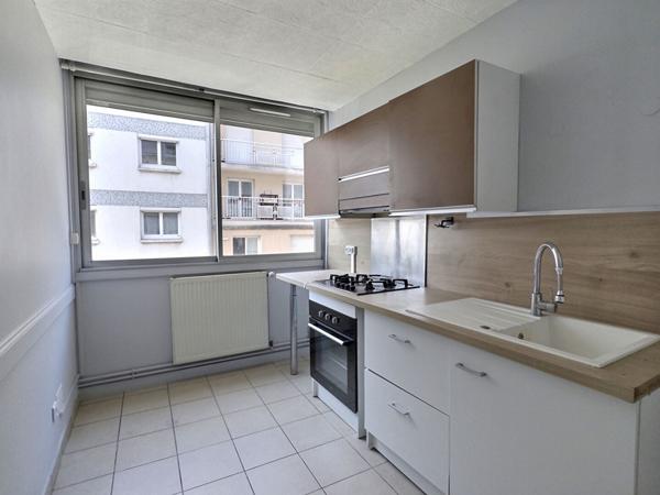Appartement Clermont Ferrand 2 pièce(s) 46 m2