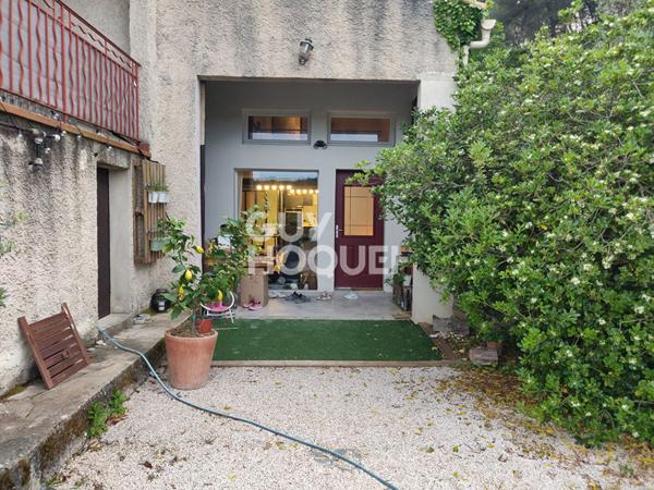 À louer ? T3 avec mezzanine dans un mas provençal à Fuveau avec piscine