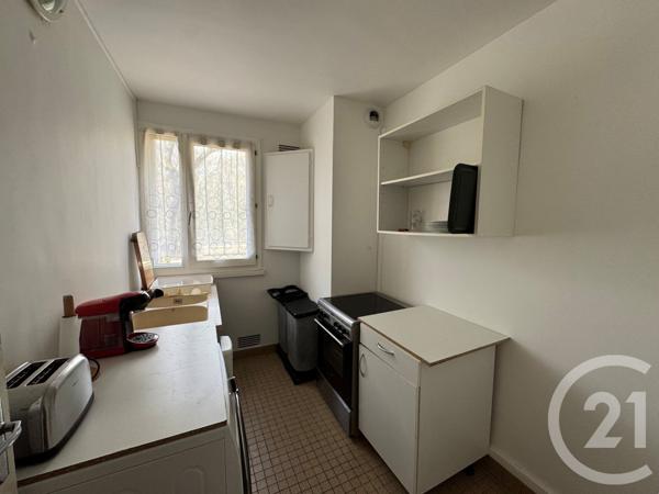 Appartement F4 à vendre  4 pièces - 59,65 m2 ST GERMAIN LES ARPAJON - 91