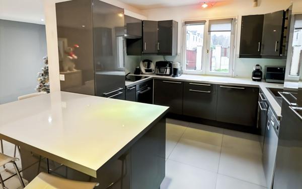 Maison à vendre    4 pièces •  Taverny