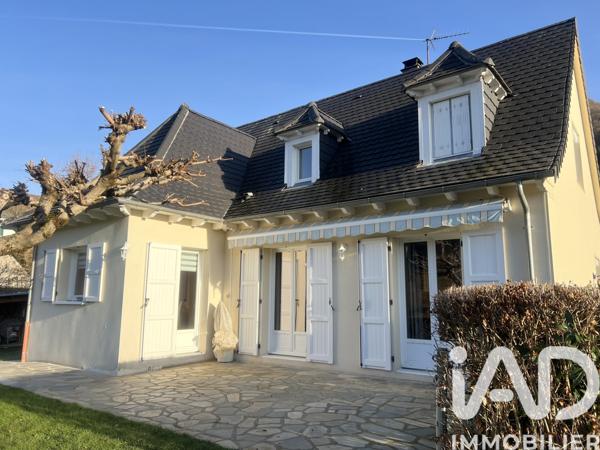 Maison à vendre 4 pièces 121 m² Vic-sur-Cère