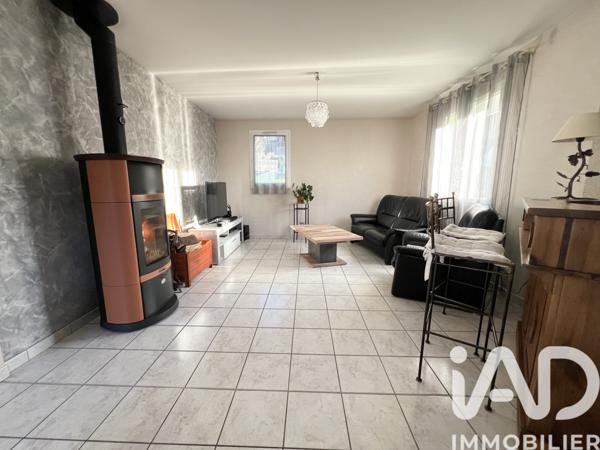 Maison à vendre 4 pièces 121 m² Vic-sur-Cère