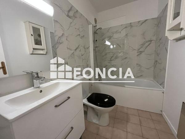 Location Appartement 2 pièces 47.01 m² - 104 AVENUE DU GAL DE GAULLE Pontault Combault 77340