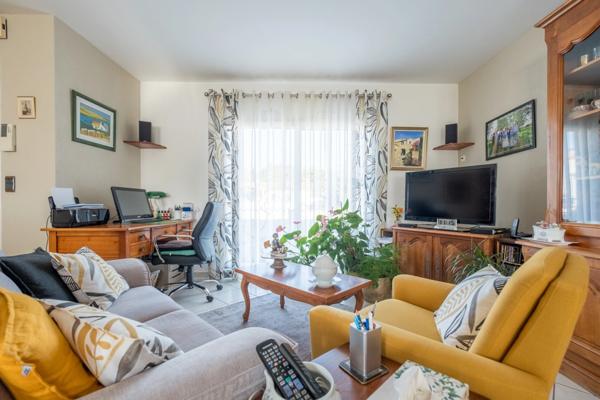 Maison à vendre 4 pièces LA JARRIE (17)