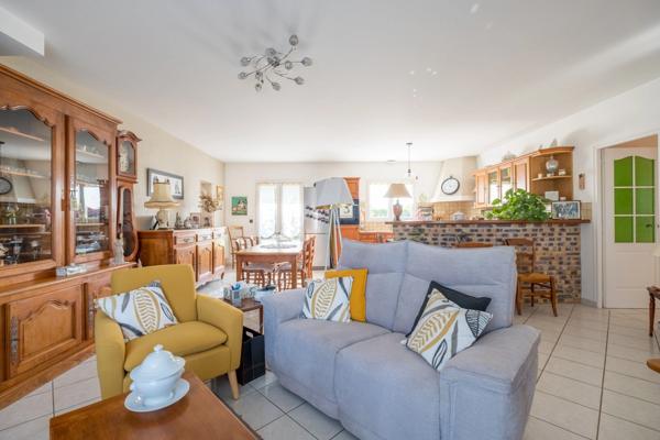 Maison à vendre 4 pièces LA JARRIE (17)