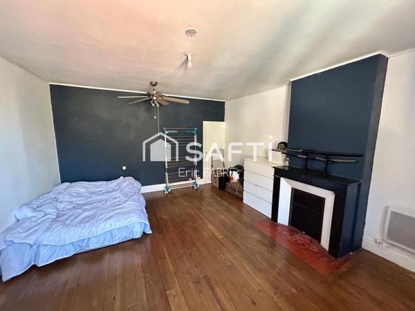 Maison 162 m2 4 chambres, Comble aménageable, Sous-sol, panneau solaire sur un terrain de 283 m2