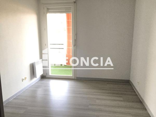 Location Appartement 2 pièces 47.5 m² - 129 AVENUE LEON BLUM Agen 47000