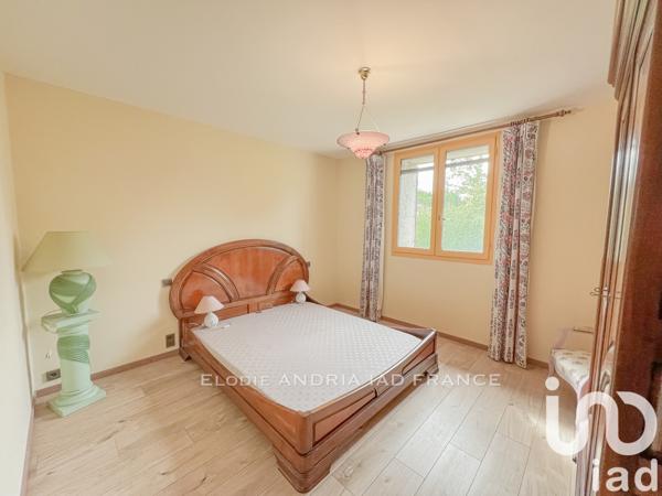 Maison à vendre 4 pièces 165 m² Le Thor