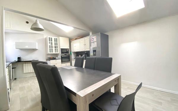 Maison à vendre    4 pièces •  Mézières-sur-Seine