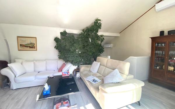 Maison à vendre    4 pièces •  Mézières-sur-Seine