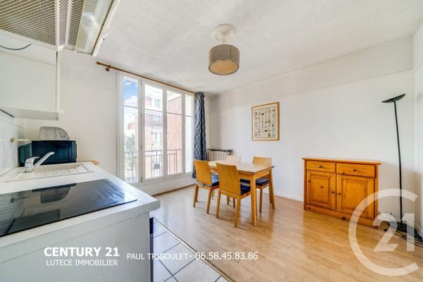 Appartement F4 à vendre  4 pièces - 56,08 m 2   PARIS  - 75013