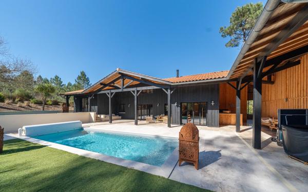 Maison à vendre    6 pièces •  Biscarrosse