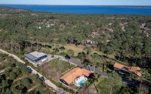 Maison à vendre    6 pièces •  Biscarrosse