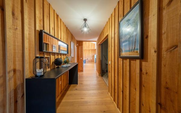 Maison à vendre    6 pièces •  Biscarrosse