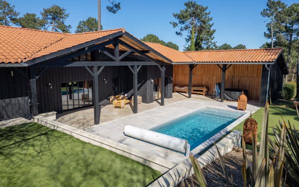 Maison à vendre    6 pièces •  Biscarrosse