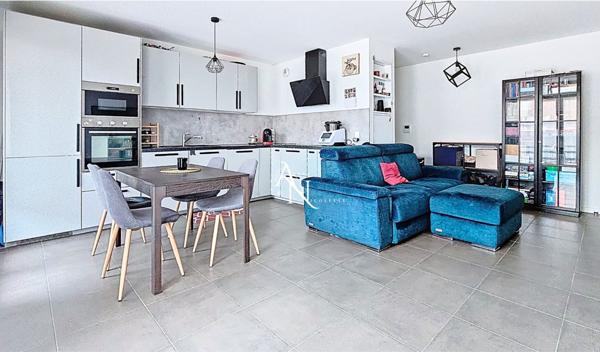 Appartement à ROSNY SOUS BOIS (93110)