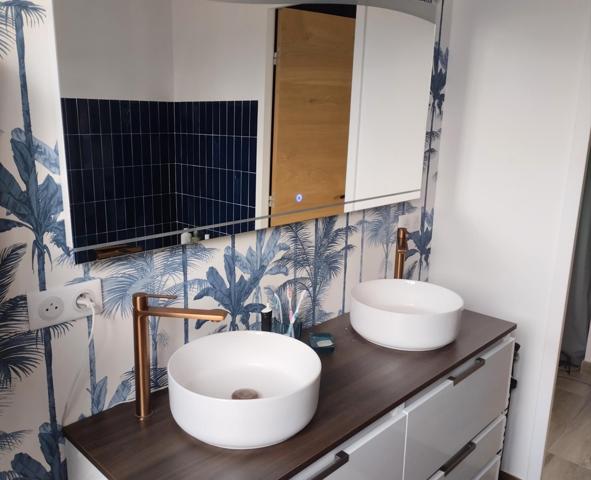 Maison de plein pied, village des olives