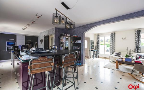 Maison à vendre    6 pièces • 175 m2 Muizon