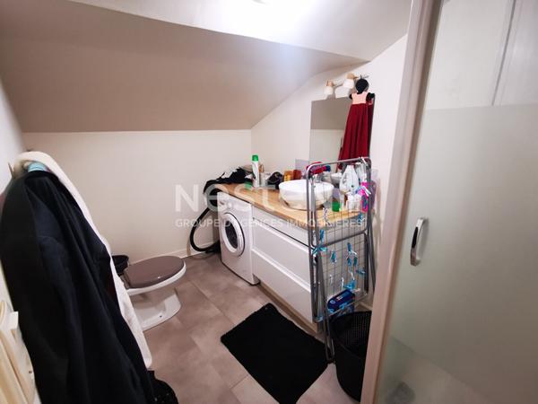A LOUER APPARTEMENT MEUBLE - 1 chambre