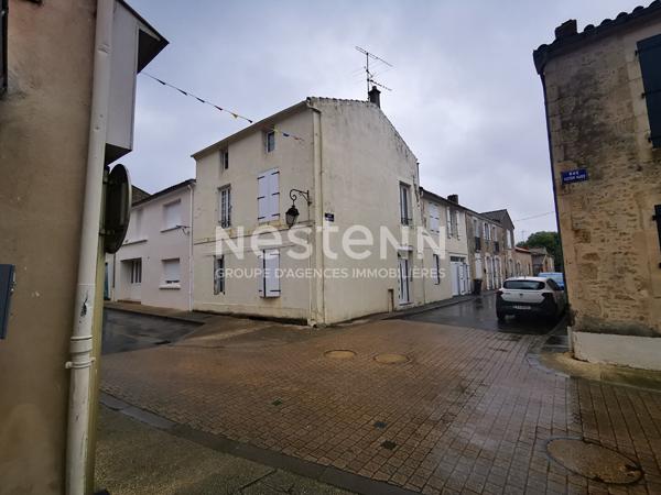 A LOUER APPARTEMENT MEUBLE - 1 chambre