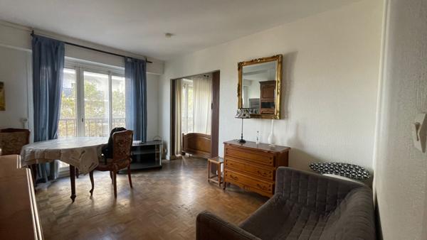 À vendre : Appartement 2 pièces à Marseille - Un petit coin de paradis (ou presque) !